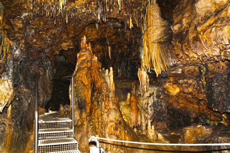 cueva del enebralejo|Parque Arqueológico de la Cueva de los Enebralejos.